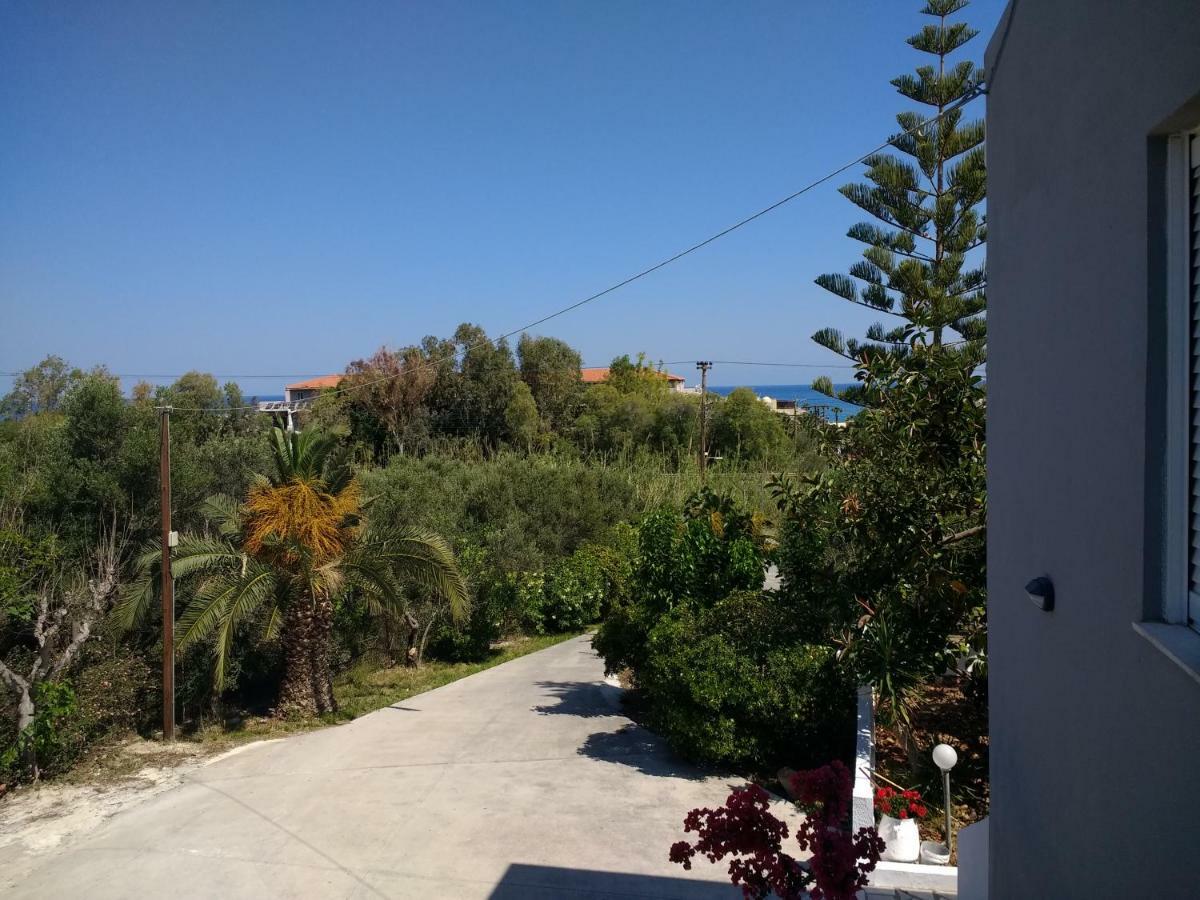 Romantic Apartment Adelianos Kampos Exteriör bild