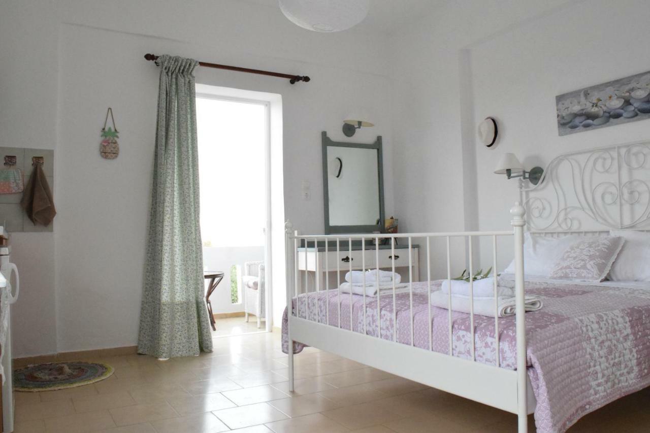 Romantic Apartment Adelianos Kampos Exteriör bild