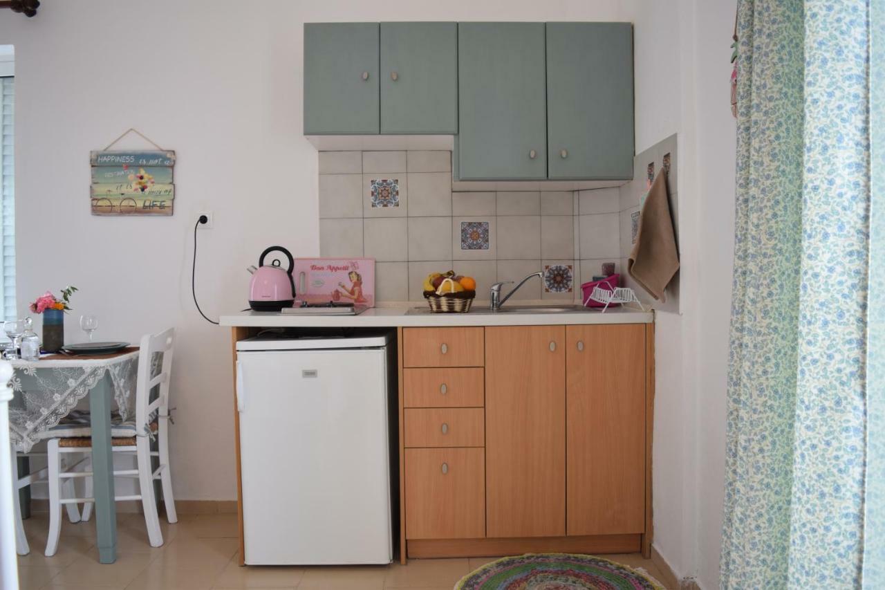 Romantic Apartment Adelianos Kampos Exteriör bild